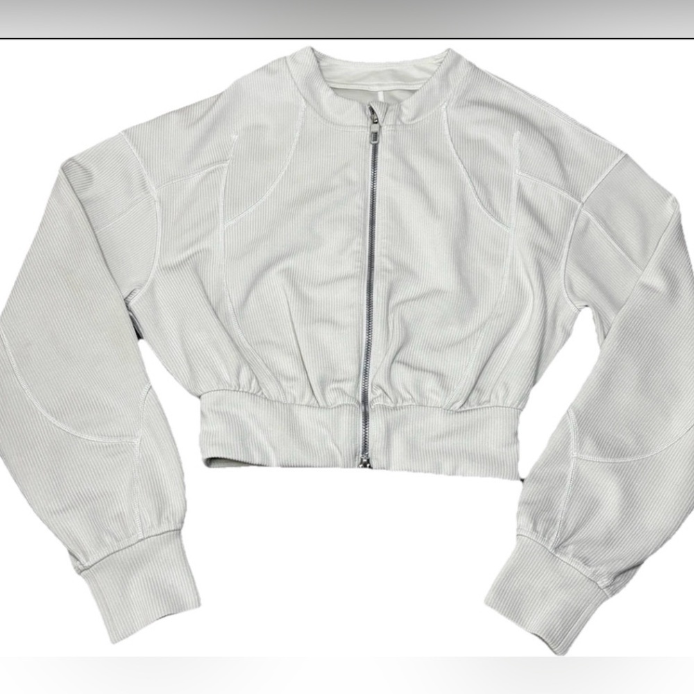 Lululemon Ribbed Softstreme Cropped Jacket Bone Size 2 - Picture 2 of 7